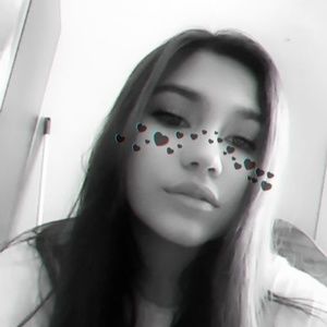 Meet your Posher, Charlize